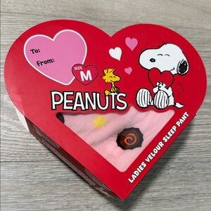 Peanuts Medium Ladies Velour Sleep Pants in Valentines Day Box New